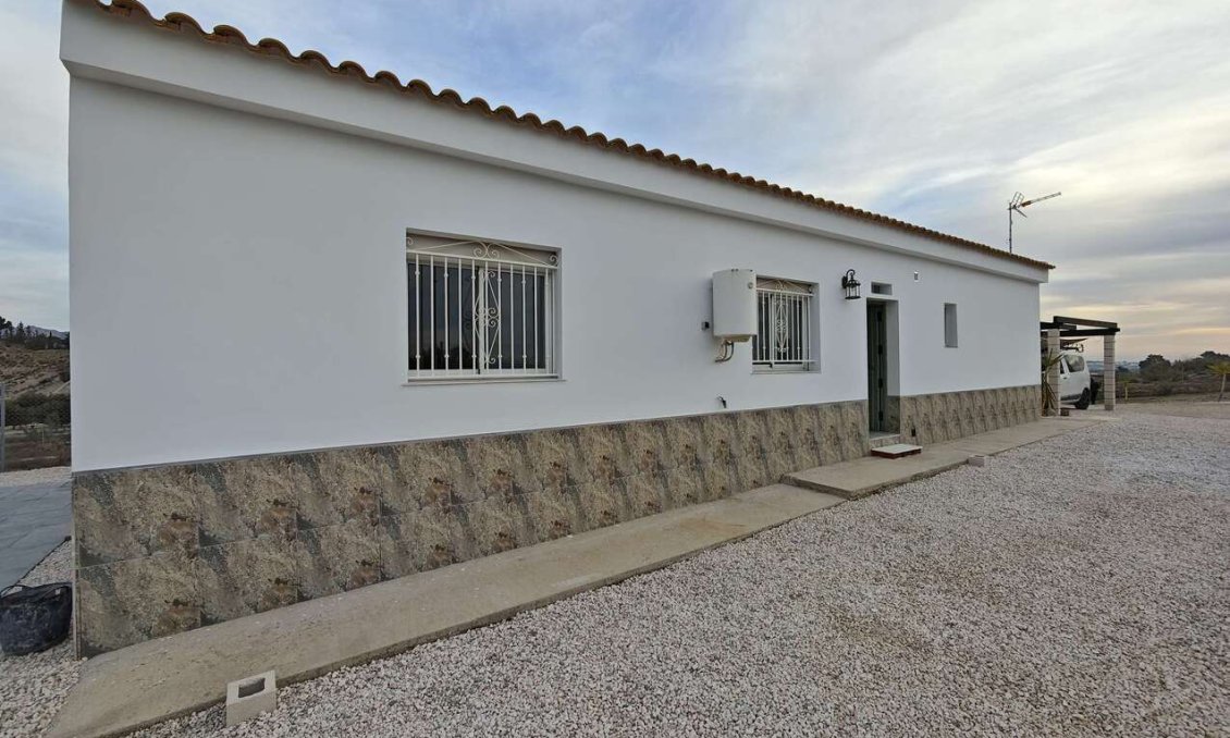 Revânzare - Vilă -
Fortuna - Inland