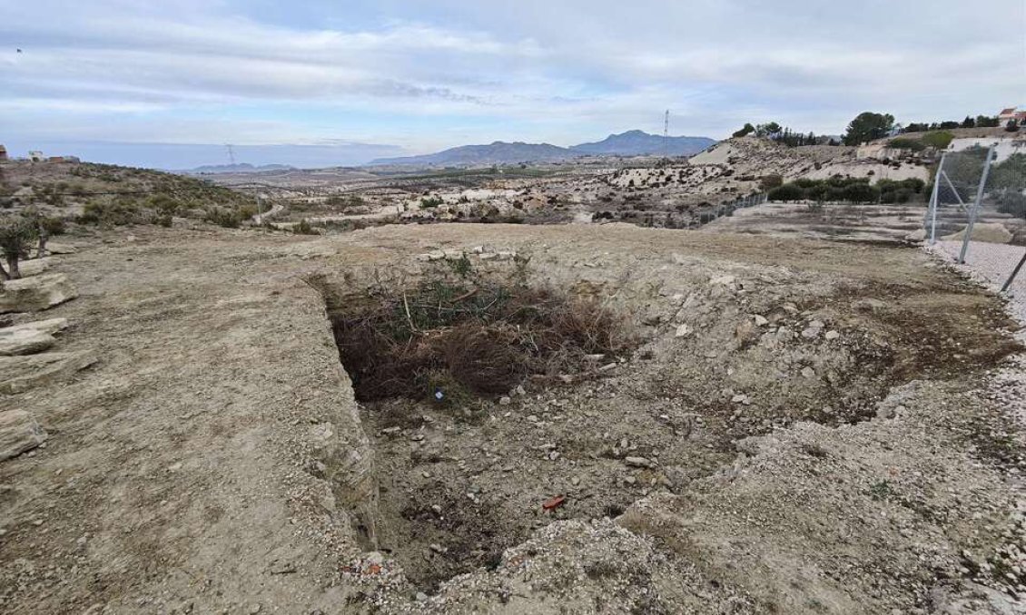 Használt Ingatlanok - Villa -
Fortuna - Inland