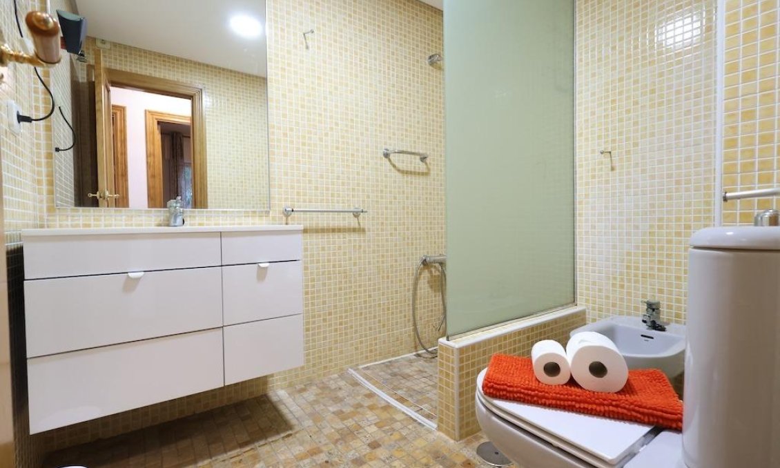 Resale - Bungalow -
Orihuela Costa - Costa Blanca