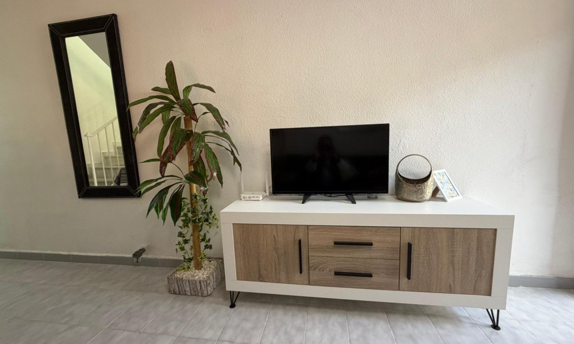 Resale - Duplex -
Lo Pagan - La Puntica