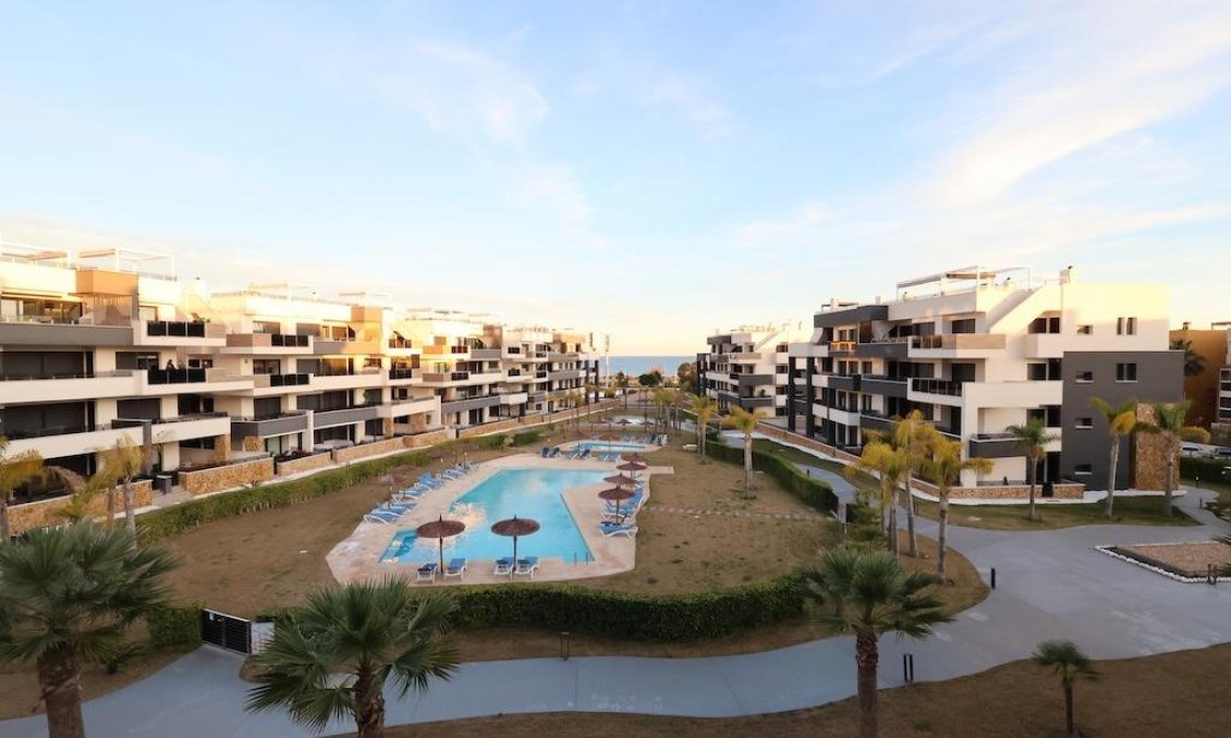 Használt Ingatlanok - Apartman -
Orihuela Costa - Costa Blanca
