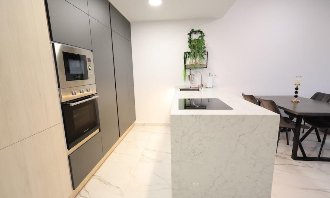 Használt Ingatlanok - Apartman -
Orihuela Costa - Costa Blanca