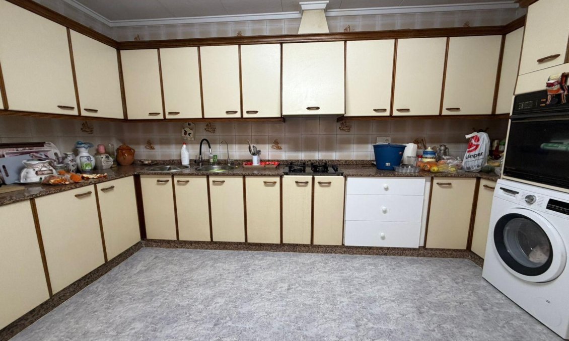 Használt Ingatlanok - Apartman -
Torrevieja - Playa del Cura