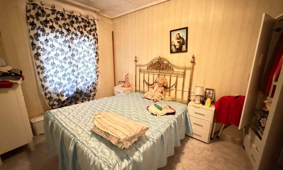 Használt Ingatlanok - Apartman -
Torrevieja - Playa del Cura