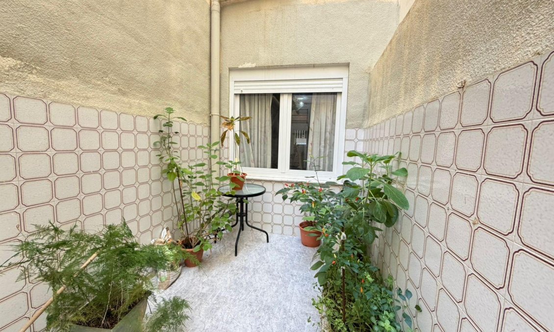 Használt Ingatlanok - Apartman -
Torrevieja - Playa del Cura