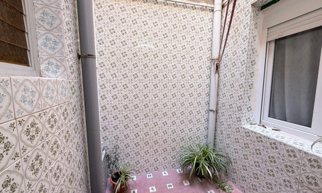 Használt Ingatlanok - Apartman -
Torrevieja - Playa del Cura