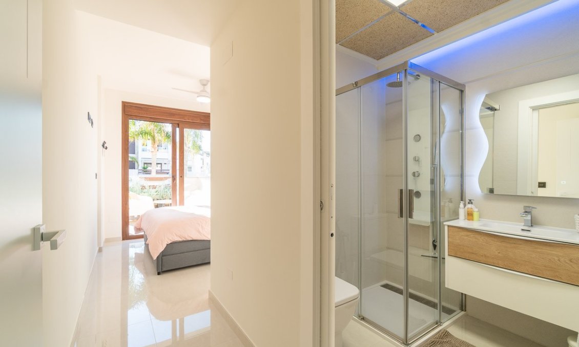 Revânzare - Apartament -
Orihuela Costa - Costa Blanca