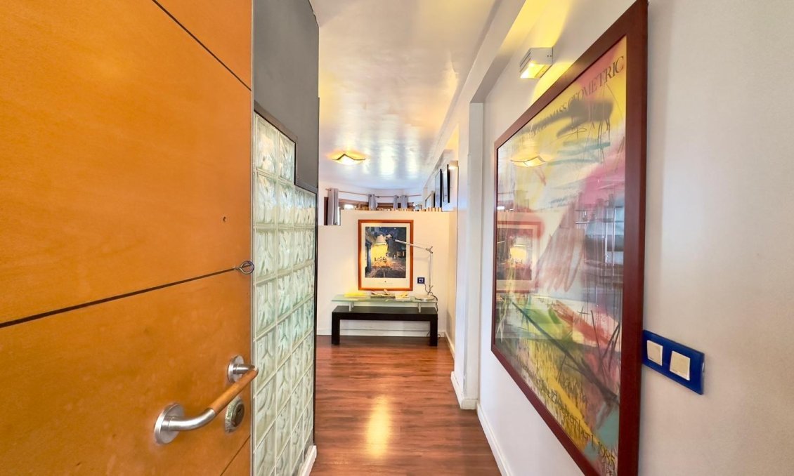 Segunda mano - Apartamento -
Torrevieja - La Veleta