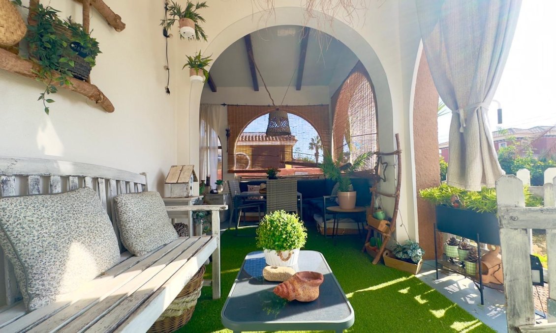 Segunda mano - Villa -
Torrevieja - Torreblanca