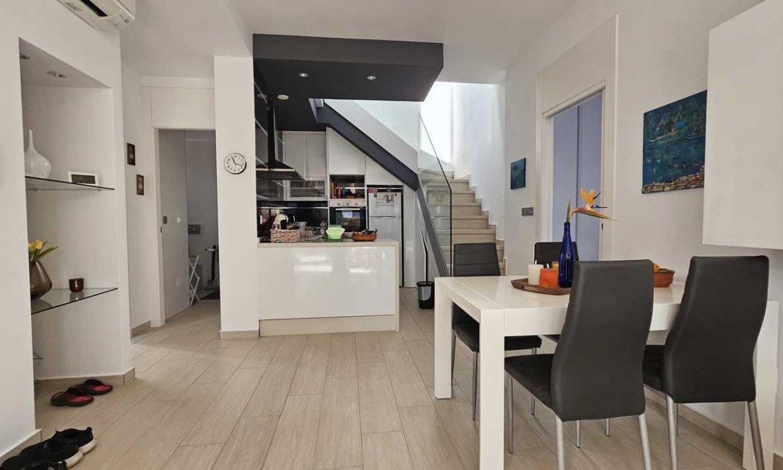 Revente - Villa -
Orihuela Costa - Costa Blanca