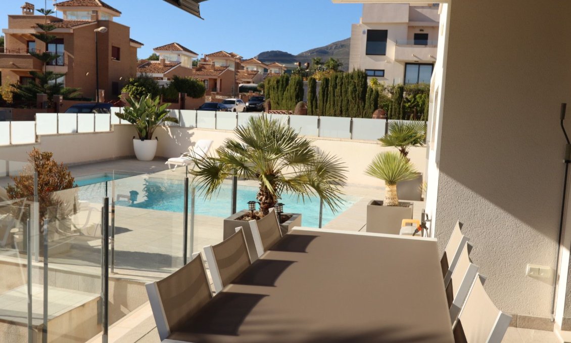 Revente - Villa -
La Nucía - Costa Blanca