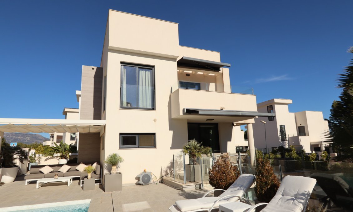 Revente - Villa -
La Nucía - Costa Blanca