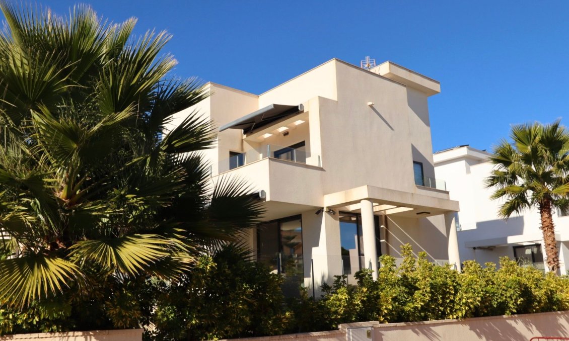 Revente - Villa -
La Nucía - Costa Blanca