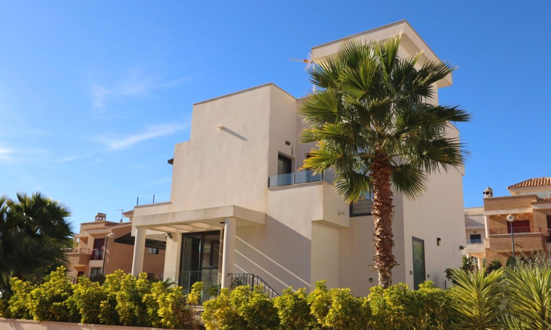 Revente - Villa -
La Nucía - Costa Blanca