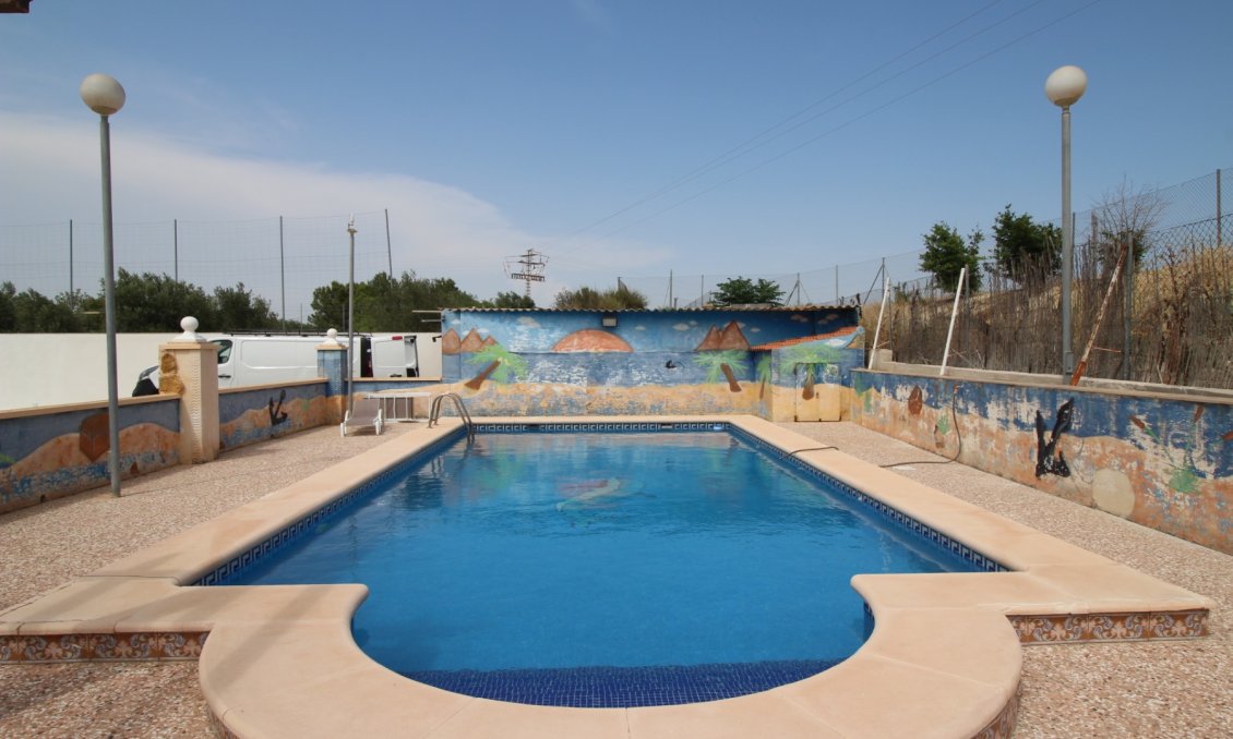 Használt Ingatlanok - Villa -
Fortuna - Inland