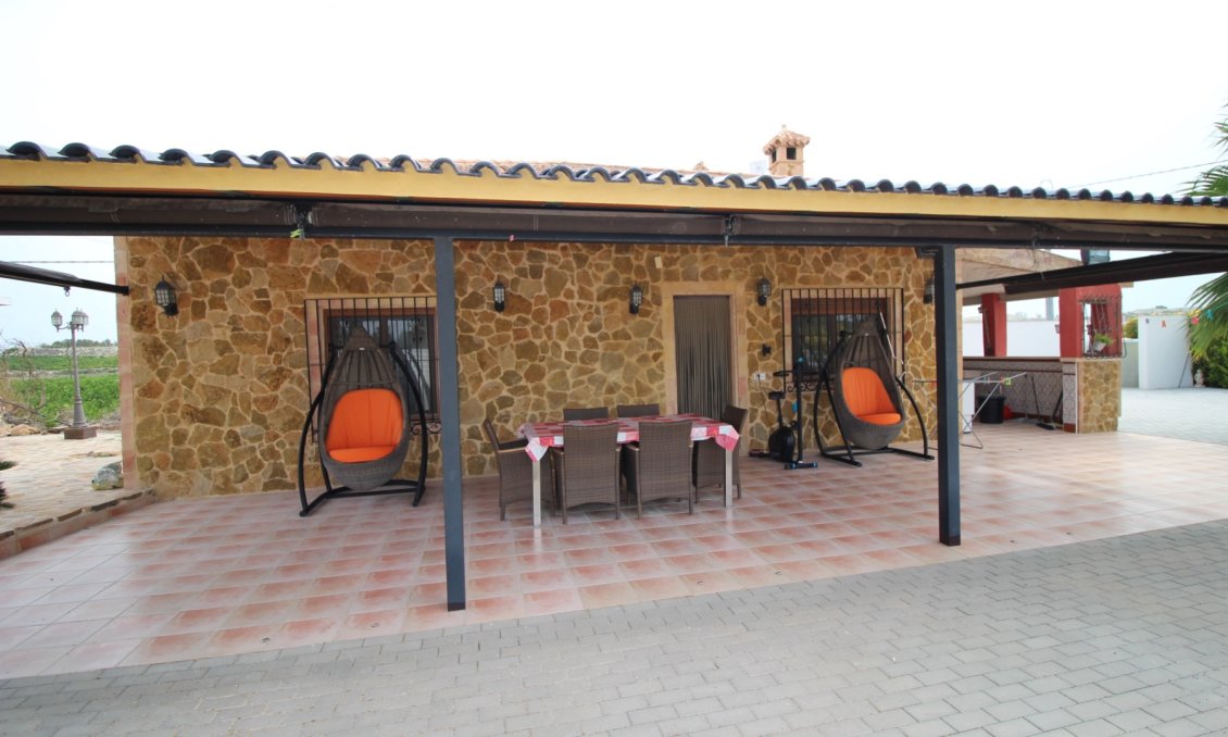 Használt Ingatlanok - Villa -
Fortuna - Inland