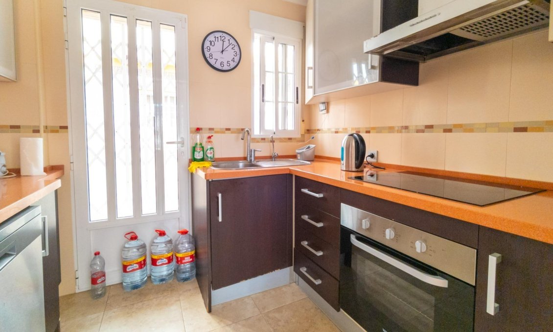 Segunda mano - Villa -
Torrevieja - La Mata