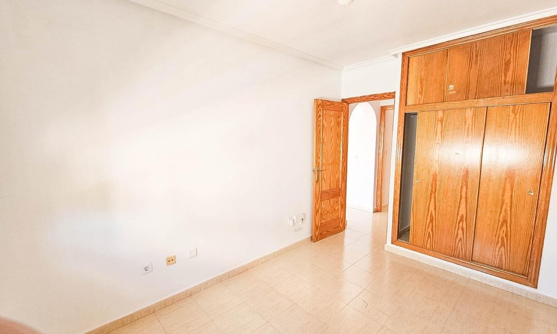 Revente - Appartement -
Orihuela Costa - La Florida