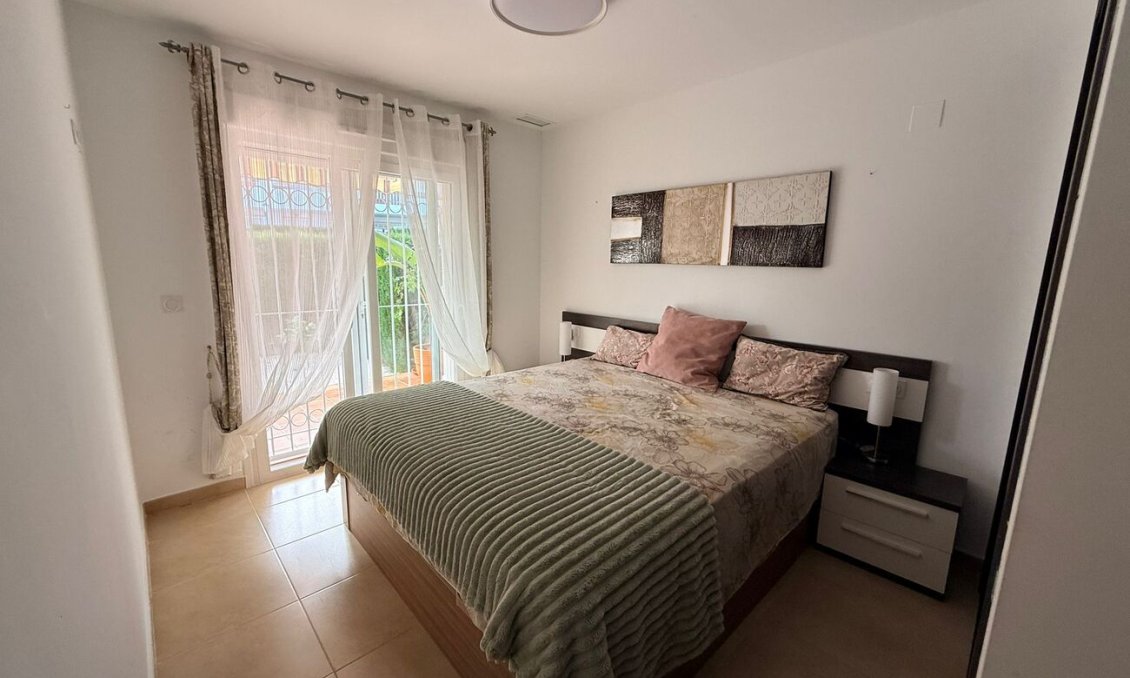 Használt Ingatlanok - Apartman -
Orihuela Costa - Villamartín