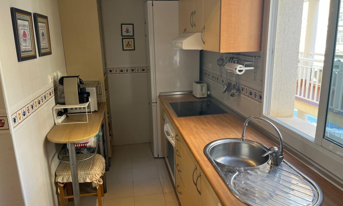 Segunda mano - Apartamento -
Orihuela Costa - Campoamor