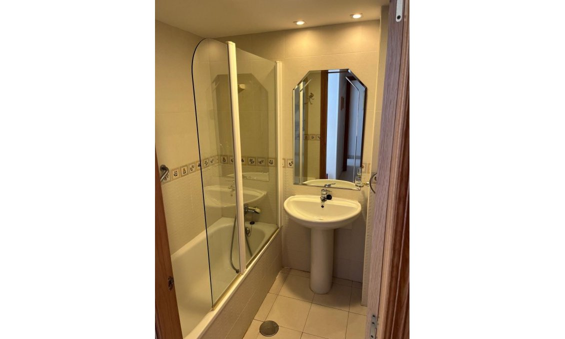 Segunda mano - Apartamento -
Orihuela Costa - Campoamor