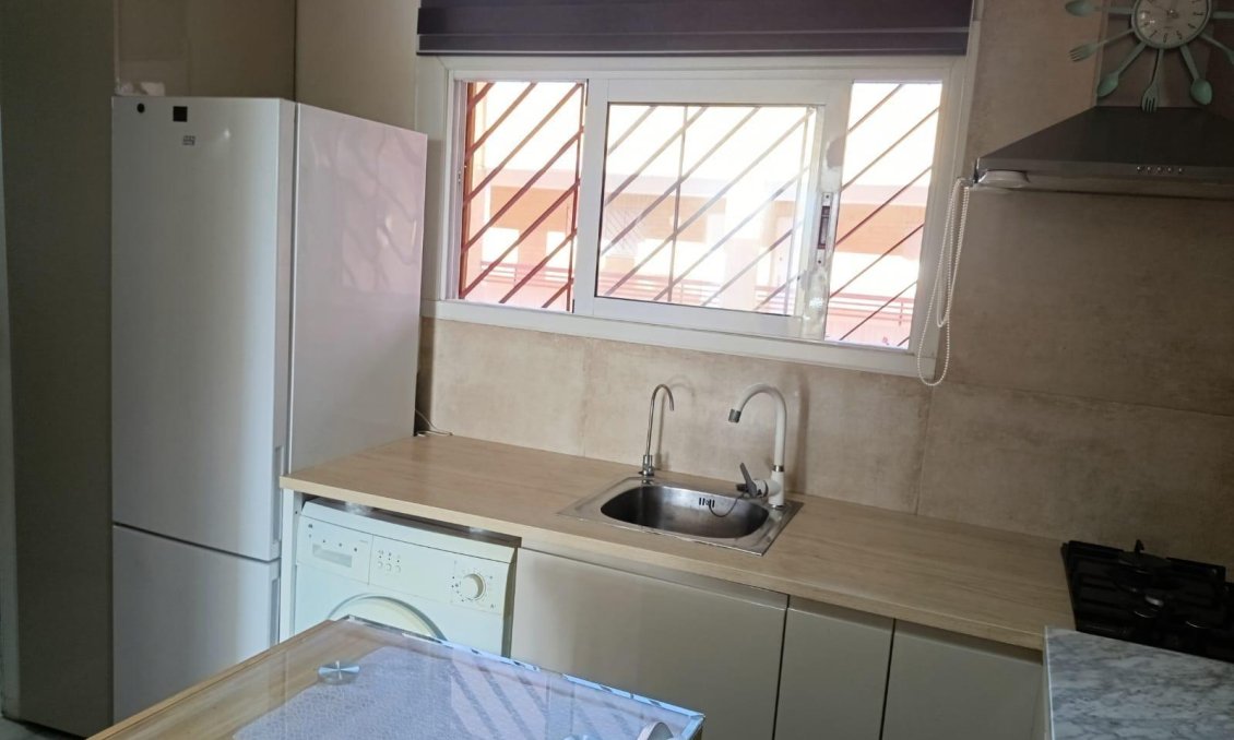 Wiederverkauf - Wohnung -
Torrevieja