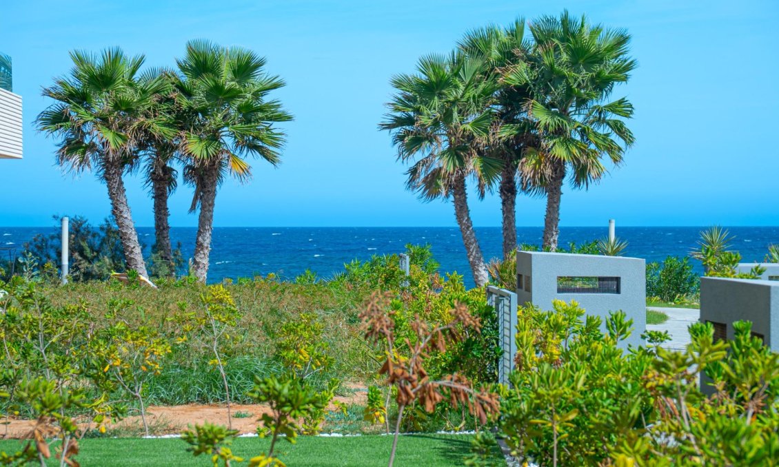 Segunda mano - Apartamento -
Torrevieja - Punta Prima