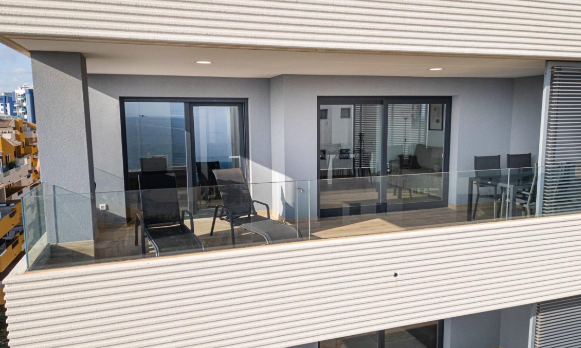 Segunda mano - Apartamento -
Torrevieja - Punta Prima
