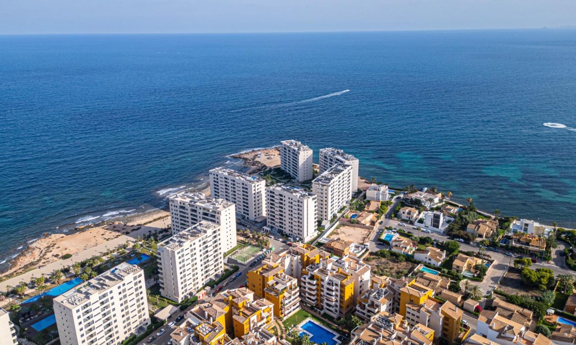 Segunda mano - Apartamento -
Torrevieja - Punta Prima