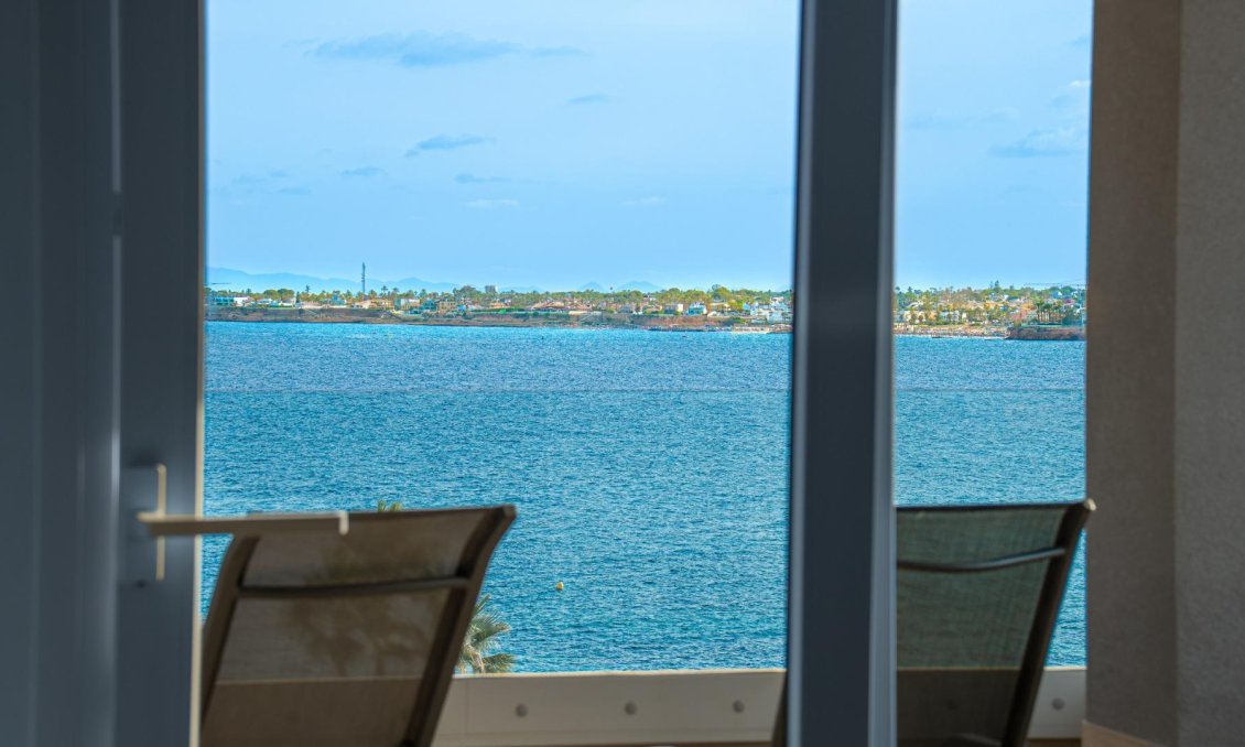 Segunda mano - Apartamento -
Torrevieja - Punta Prima