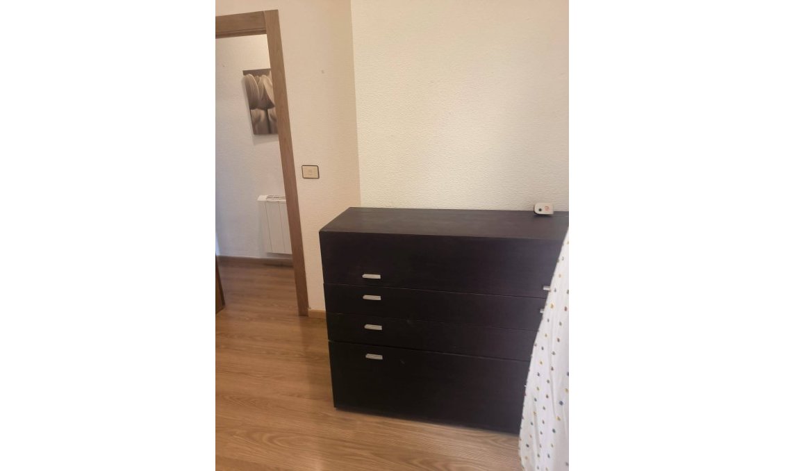 Wiederverkauf - Wohnung -
Lo Pagan - La Puntica