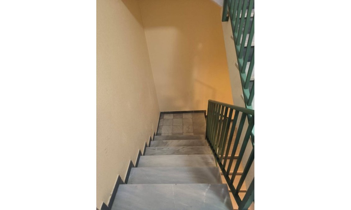 Wiederverkauf - Wohnung -
Lo Pagan - La Puntica