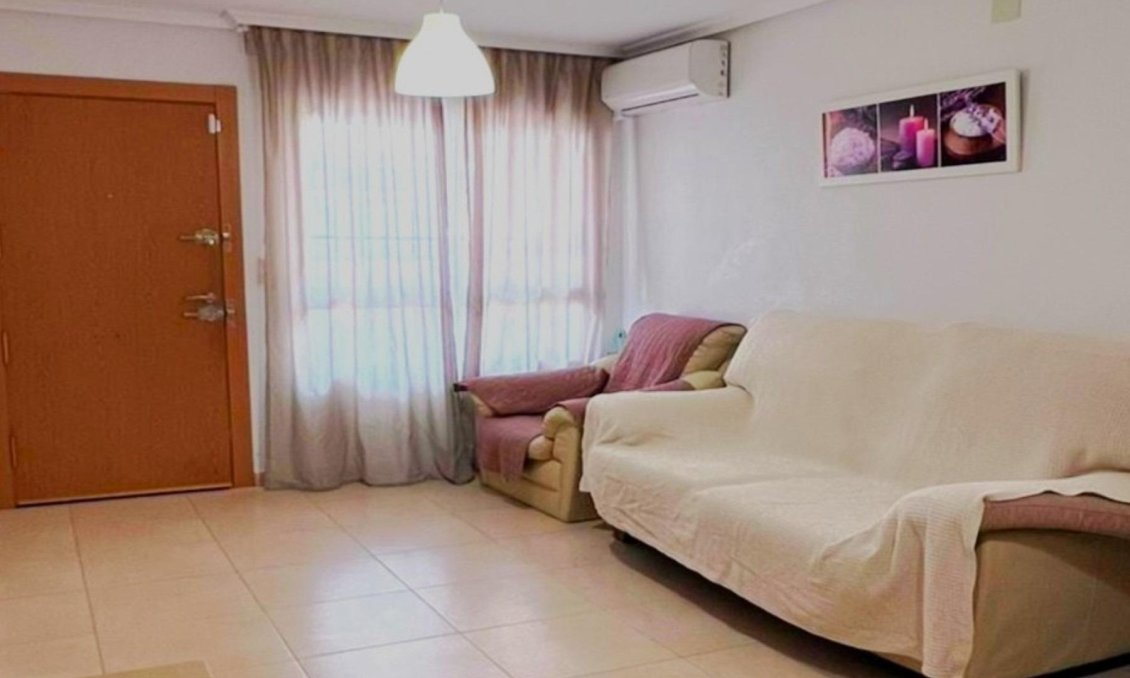 Segunda mano - Apartamento -
Torrevieja - Playa de los Locos