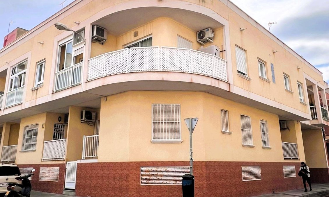 Segunda mano - Apartamento -
Torrevieja - Playa de los Locos