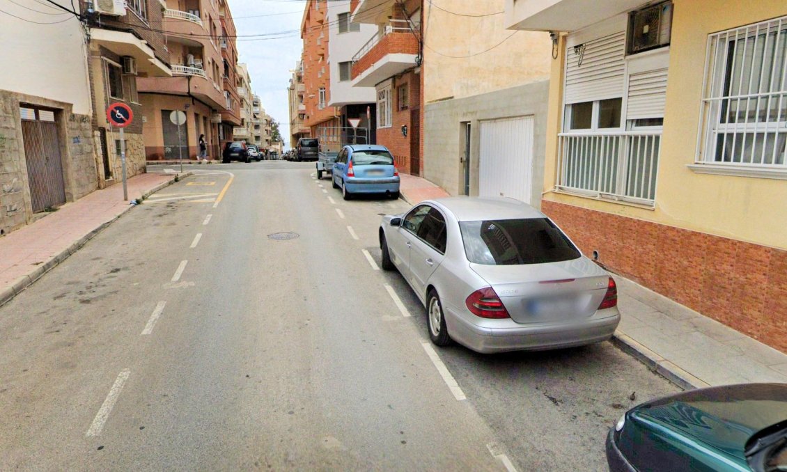 Segunda mano - Apartamento -
Torrevieja - Playa de los Locos