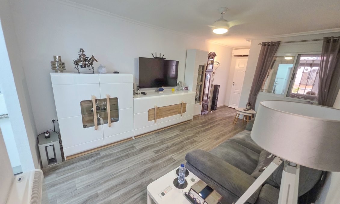 Segunda mano - Apartamento -
Vistabella Golf Entre Naranjos - Inland