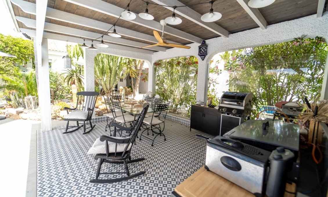 Segunda mano - Villa -
Torrevieja - Costa Blanca