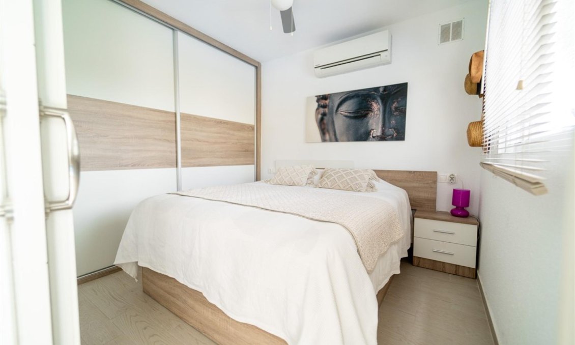 Segunda mano - Villa -
Torrevieja - Costa Blanca