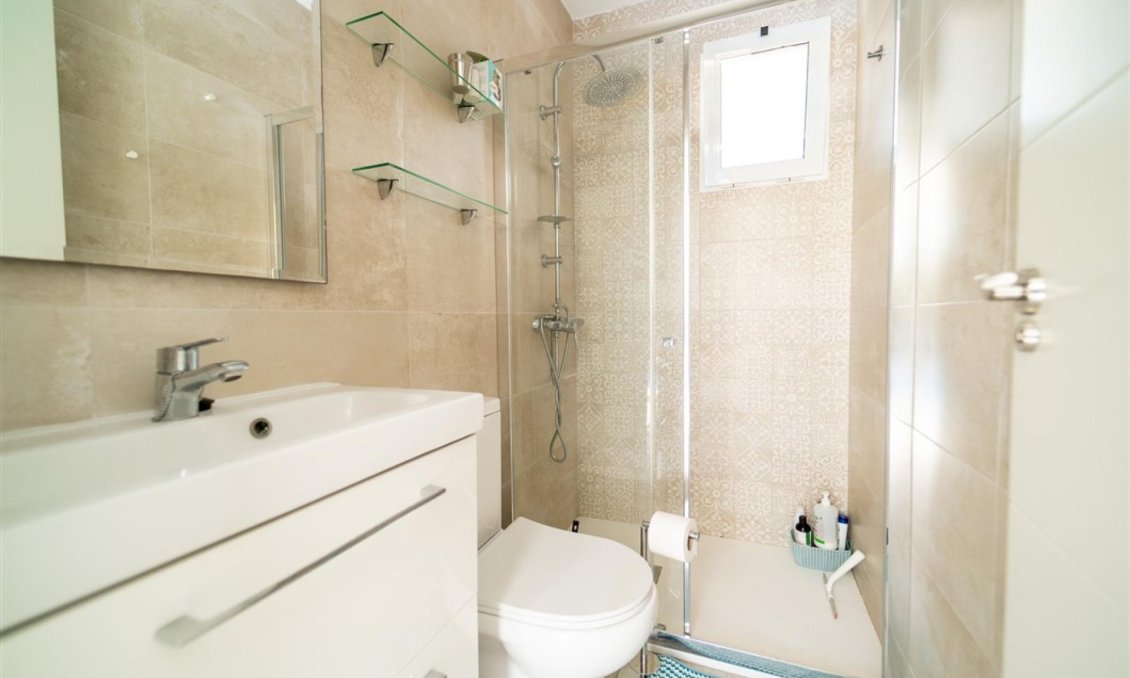 Segunda mano - Villa -
Torrevieja - Costa Blanca