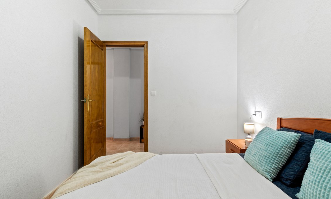 Segunda mano - Apartamento -
Torrevieja - PARQUE DE LAS NACIONES