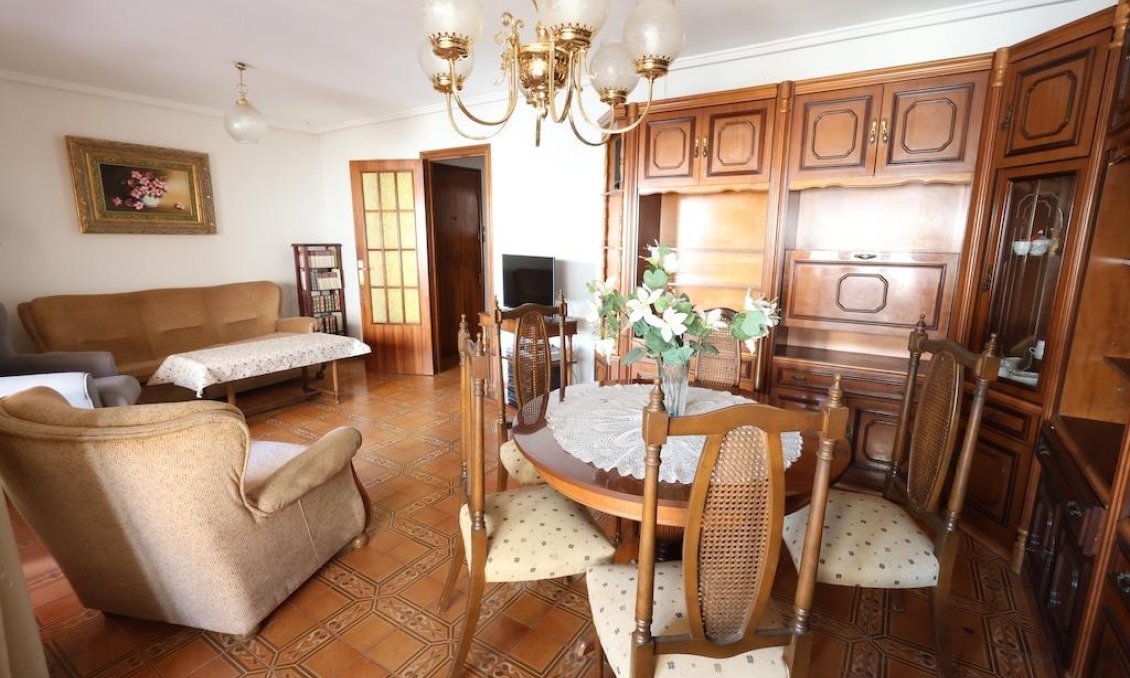 Wiederverkauf - Wohnung -
Torrevieja - Costa Blanca