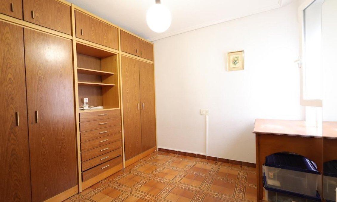 Wiederverkauf - Wohnung -
Torrevieja - Costa Blanca