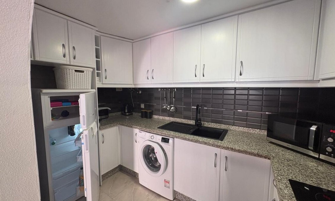 Revânzare - Mansardă -
Playa Flamenca - Costa Blanca