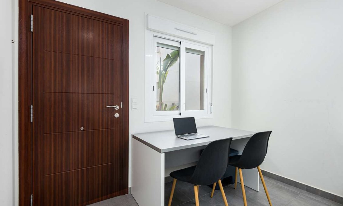 Wiederverkauf - Bungalow -
Torrevieja - Costa Blanca