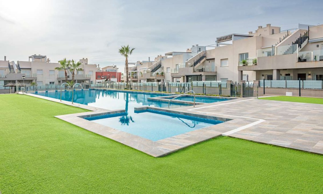 Wiederverkauf - Bungalow -
Torrevieja - Costa Blanca