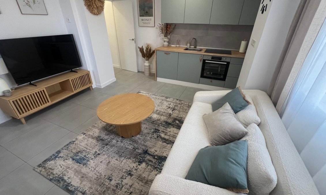 Revânzare - Apartament -
Torrevieja - Zona Los Frutales