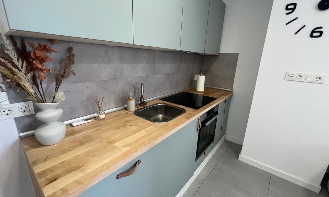 Revânzare - Apartament -
Torrevieja - Zona Los Frutales