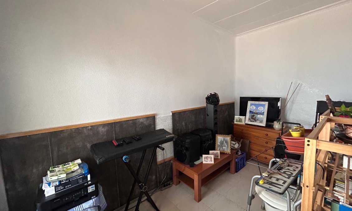 Revânzare - Vilă -
Jacarilla - Inland