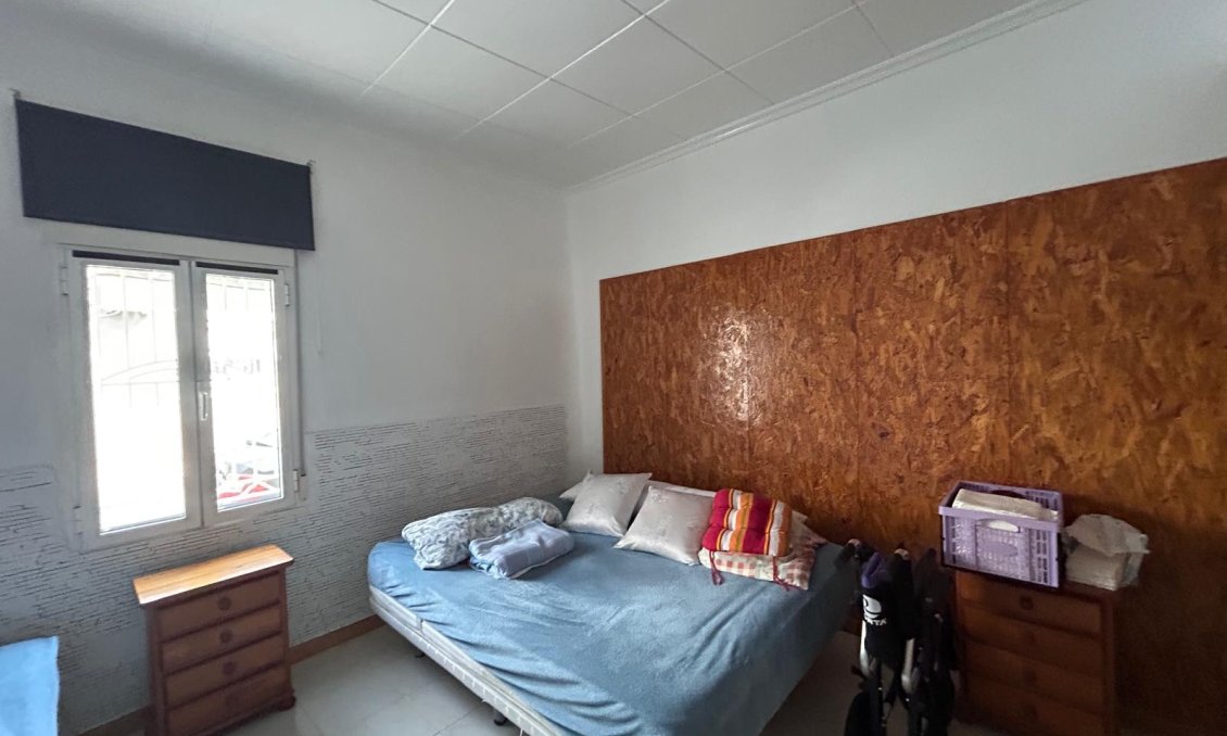 Revânzare - Vilă -
Jacarilla - Inland