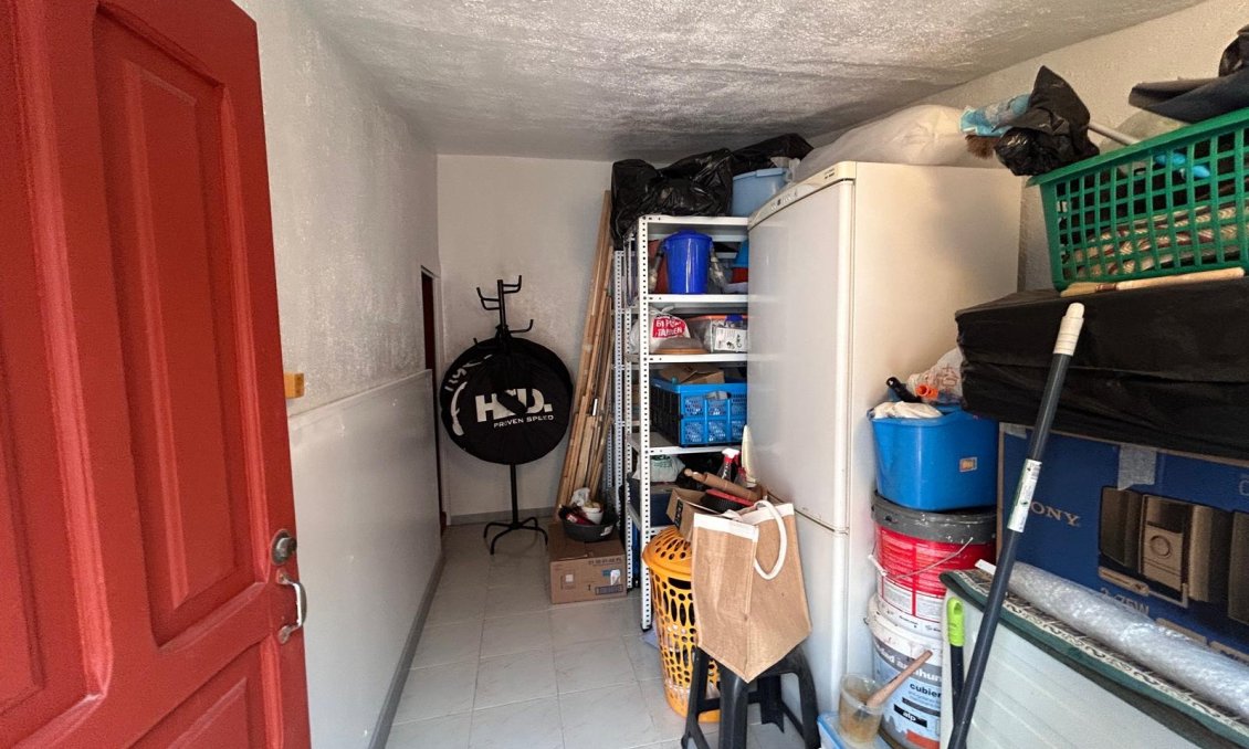 Revânzare - Vilă -
Jacarilla - Inland